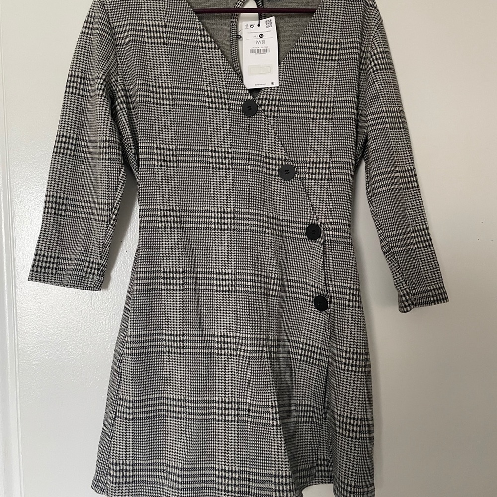 Bershka (European brand) Romper (NEW with tag)